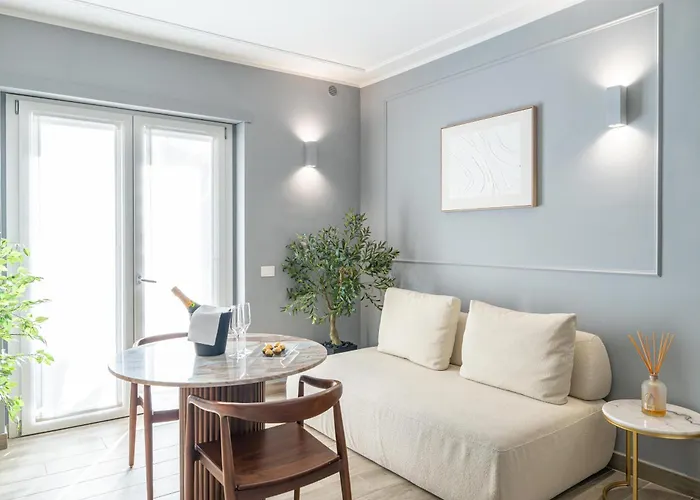 Nouvelle Maison Luxury Palace Affittacamere 4*