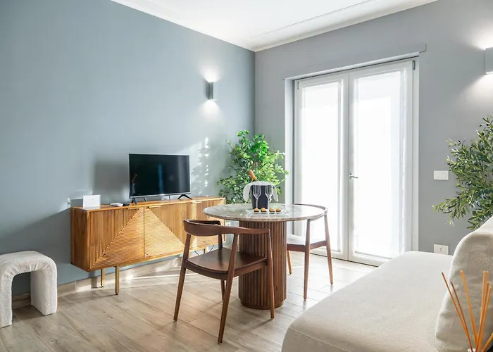 Гостевой дом Nouvelle Maison Luxury Palace Рим