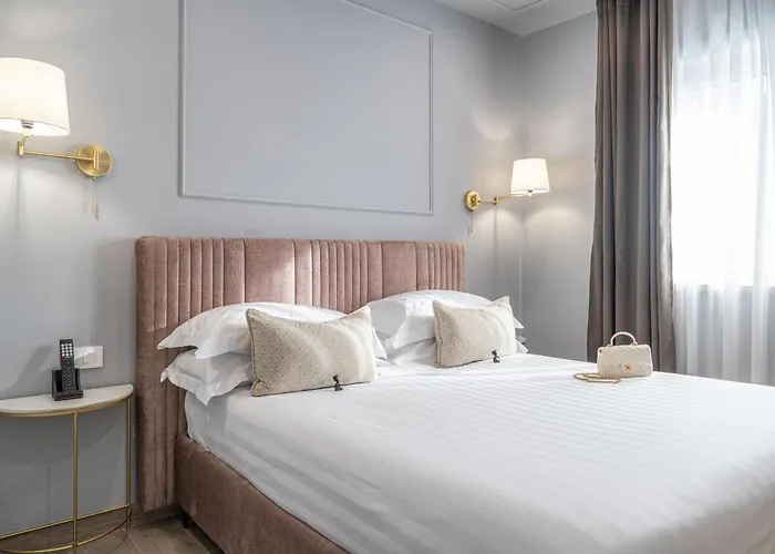 Nouvelle Maison Luxury Palace