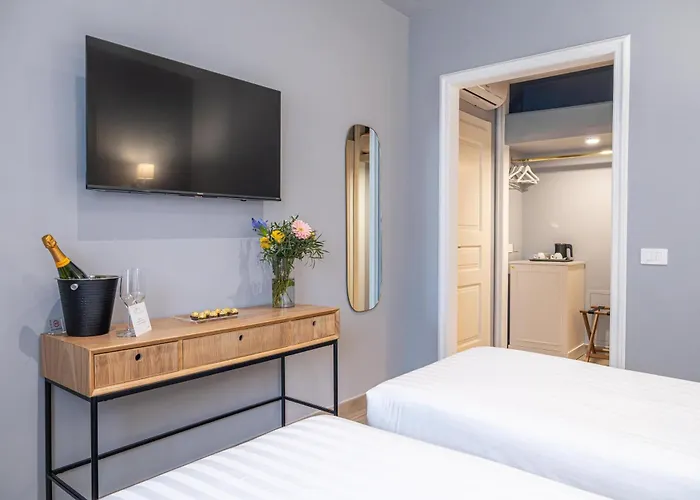 Nouvelle Maison Luxury Palace Рим