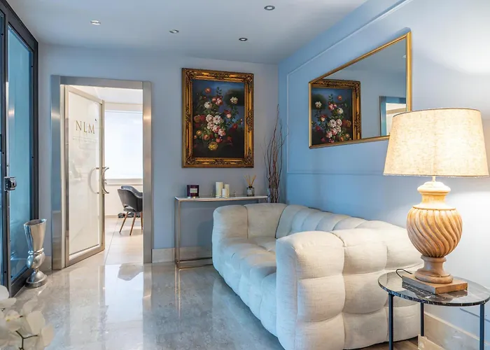 Nouvelle Maison Luxury Palace Гостевой дом Рим